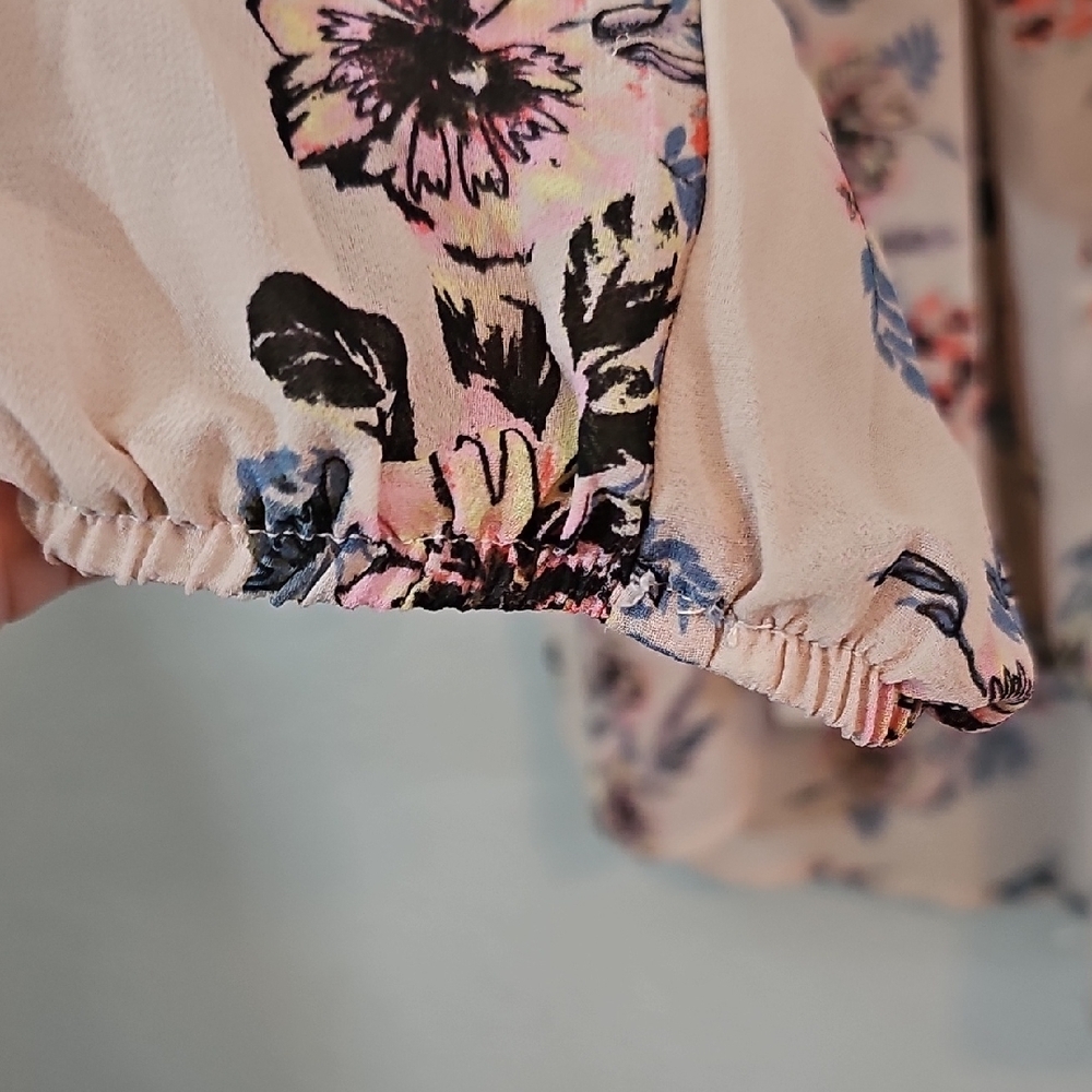 Knox Rose Blush Pink Floral Sheer Top with Ruffle Detail Womens Large - Picture 3 of 9